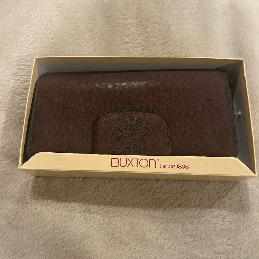Buxton wallet